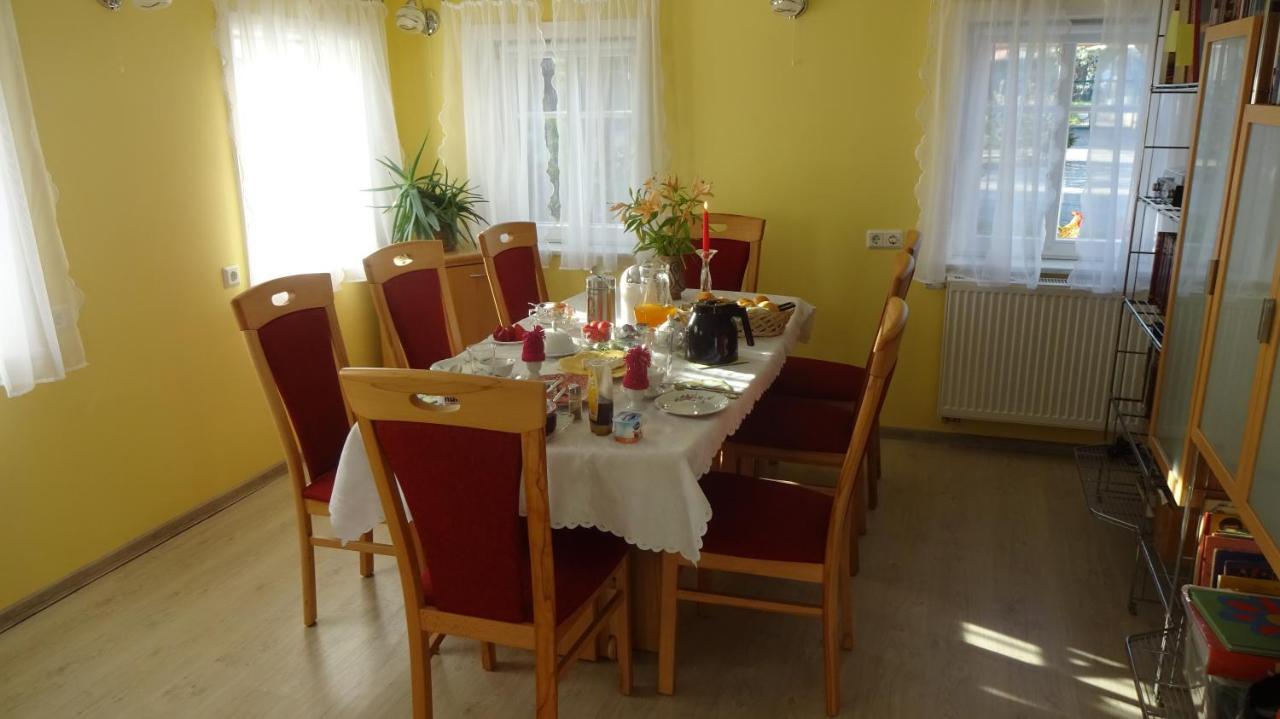 Privatzimmer Lehmann Kottmar Exteriör bild